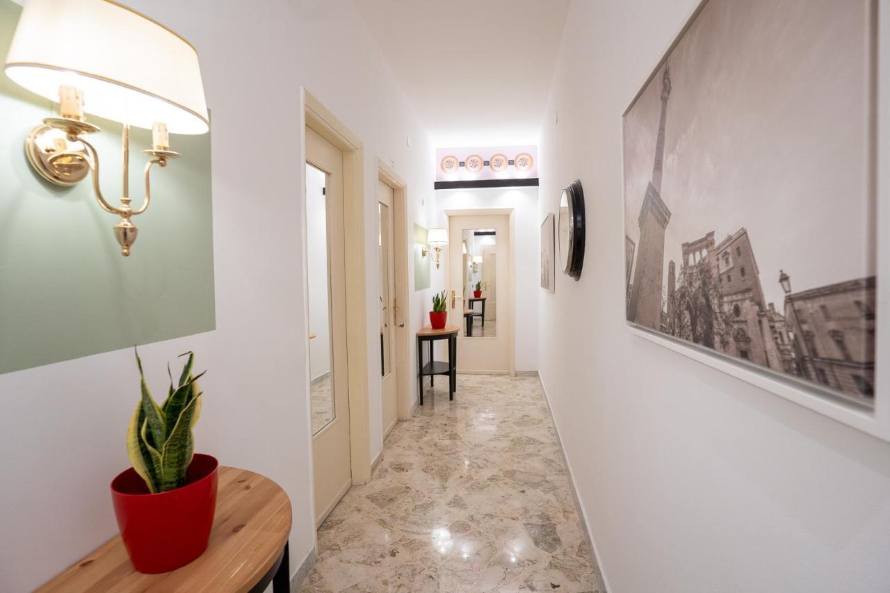 Cavour Bari Centro _ Brand City Life _ Екстер'єр фото